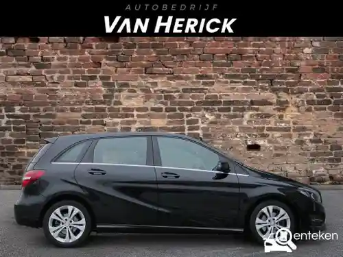 Mercedes-Benz B 180 2015