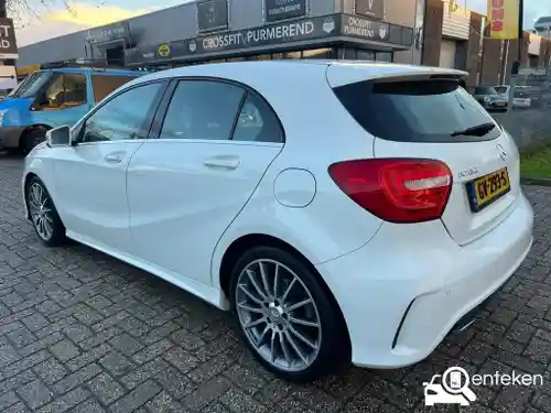 Mercedes-Benz A 180 2015