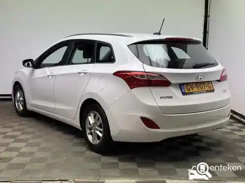 Hyundai i30 1.6 GDI blue 2015
