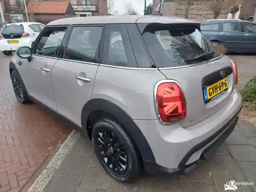 MINI  One 2021