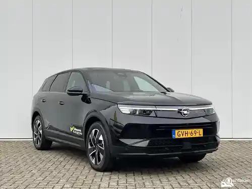 Opel Grandland 1.2 DI Turbo Hybrid 48V 2024