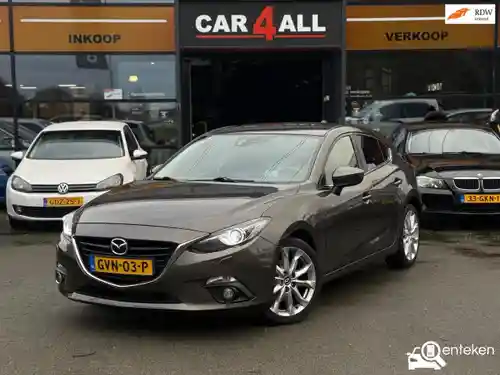Mazda 3 SKYACTIV-G 120 2013