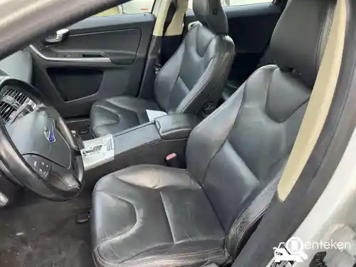 Volvo XC60 3.2 2011