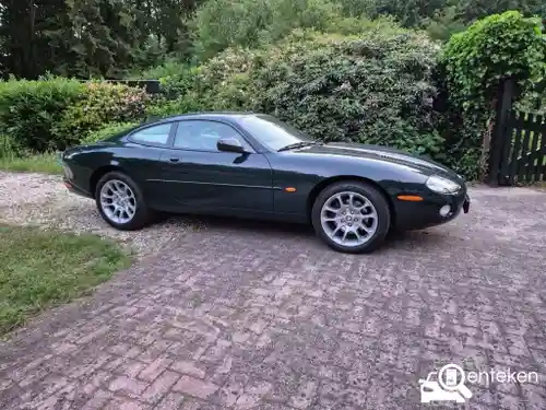 Jaguar XKR Coupé 2001