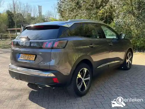 Peugeot 3008 1.6 Plug-In Hybrid 225 2021
