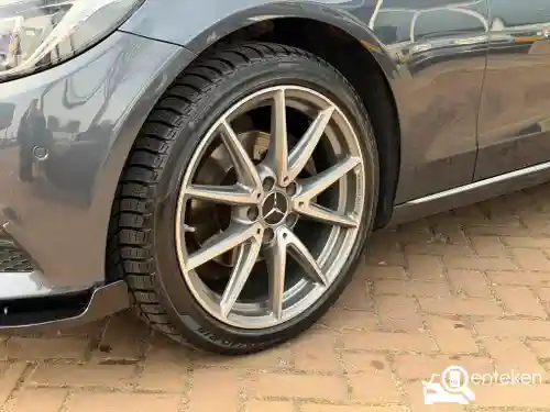 Mercedes-Benz C 180 2014