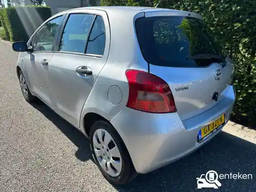 Toyota Yaris 1.33 2010
