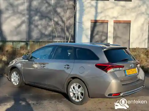 Toyota Auris Touring Sports 1.8 Hybrid 2015