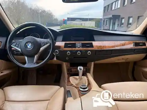 BMW 523i Touring 2007