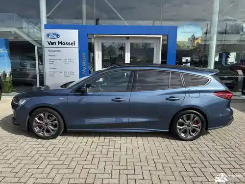Ford Focus Active 1.0 EcoBoost Hybrid 2025