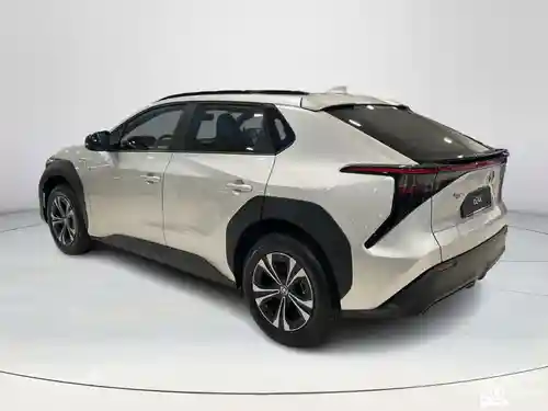 Toyota bZ4X 2024