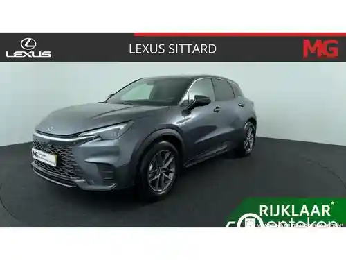 Lexus LBX 2024