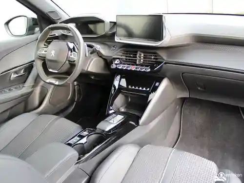 Peugeot 2008 1.2 PureTech 130 2023
