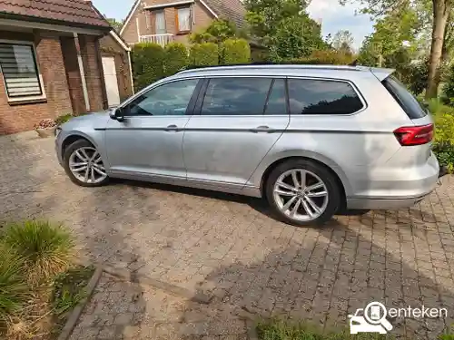 VW Passat Variant GTE 2015