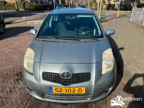 Toyota Yaris 1.3 2008