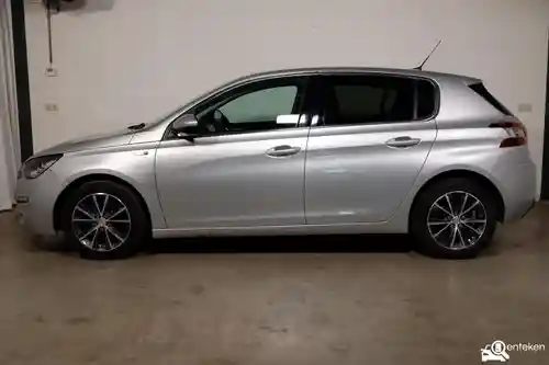 Peugeot 308 PureTech 110 2015