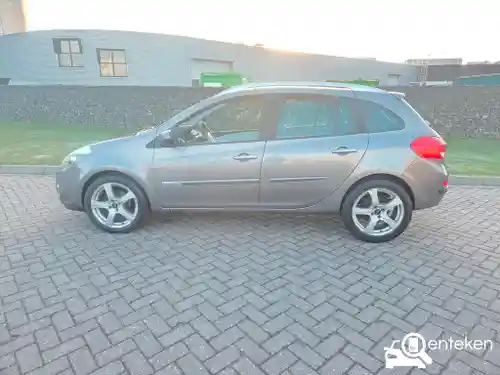 Renault Clio Grandtour TCe 100 2010