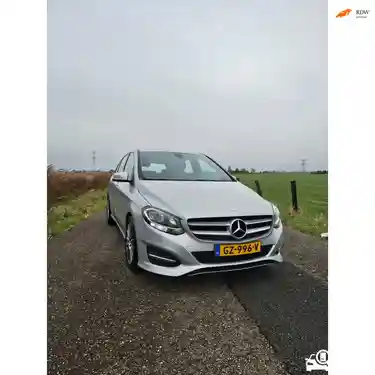 Mercedes-Benz B 180 2014