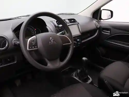 Mitsubishi Space Star 1.2 2025