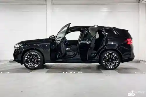 BMW X3 xDrive30e 2025