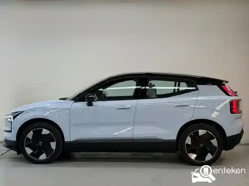 Volvo EX30 Single Motor Extended Range 2025