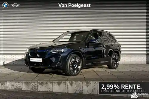 BMW iX3 2025