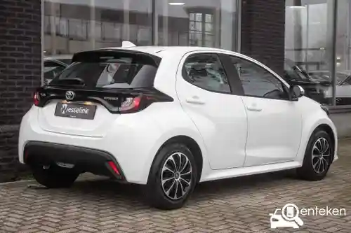 Toyota Yaris 1.5 Hybrid 116 2024