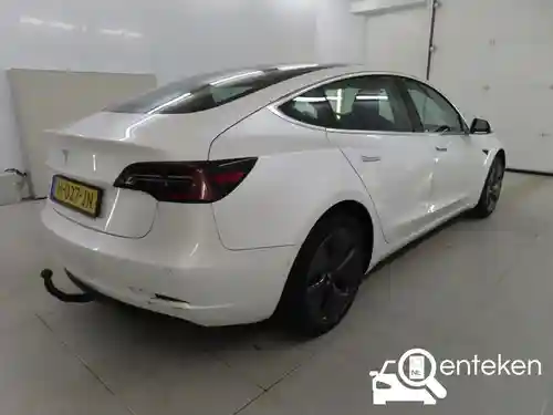 Tesla Model 3 Standard Range Plus 2020