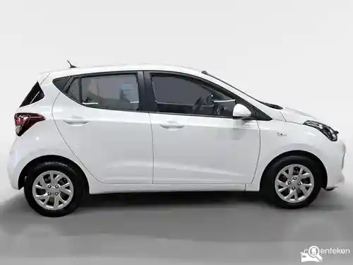 Hyundai i10 1.0 blue 2020