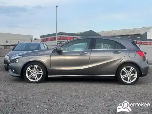 Mercedes-Benz A 180 2014