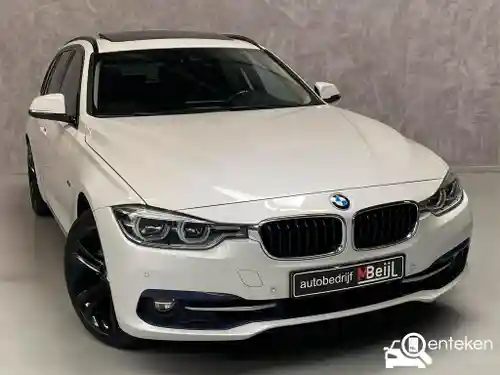 BMW 330i Touring 2016