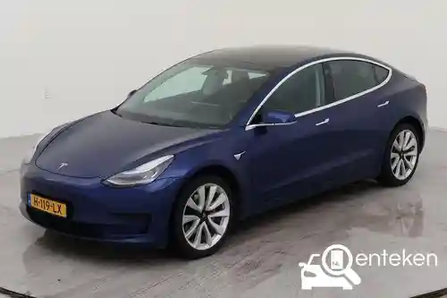 Tesla Model 3 Standard Range Plus 2020