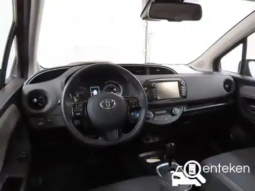 Toyota Yaris 1.5 Hybrid 2020