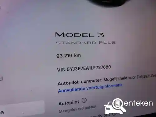 Tesla Model 3 Standard Range Plus 2020