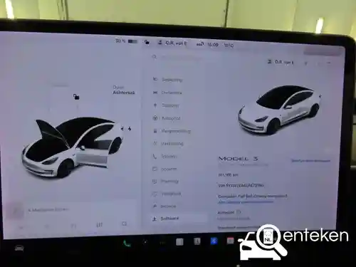 Tesla Model 3 Standard Range Plus 2020