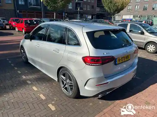 Mercedes-Benz B 180 2020