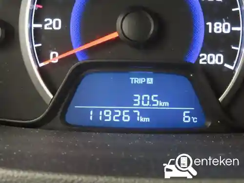 Hyundai i10 1.0 blue 2020
