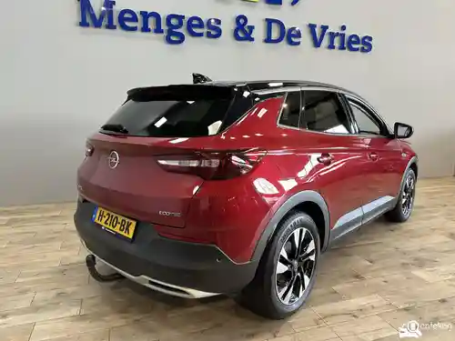 Opel Grandland X 1.2 DI Turbo 2020