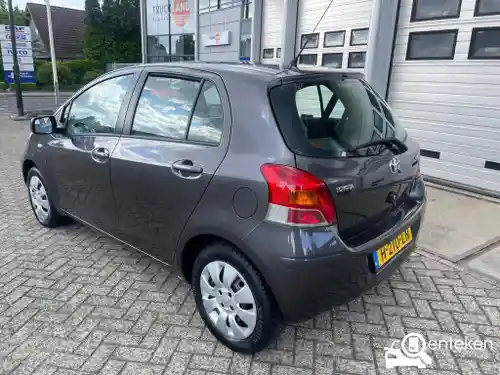 Toyota Yaris 1.0 2009
