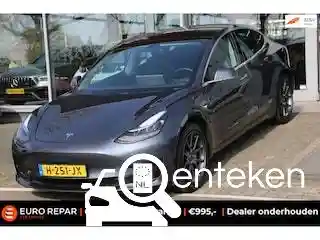 Tesla Model 3 Standard Range Plus 2020
