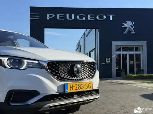 MG ZS EV 2020