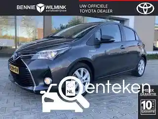 Toyota Yaris 1.5 Hybrid 2015