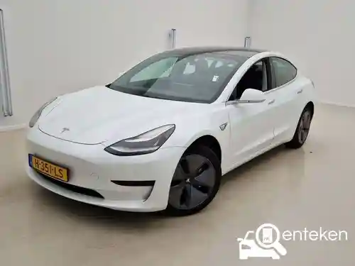 Tesla Model 3 Standard Range Plus 2020