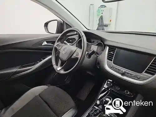 Opel Grandland X 1.2 DI Turbo 2020