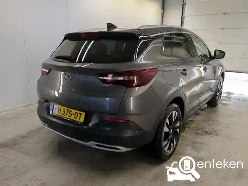 Opel Grandland X 1.2 DI Turbo 2020