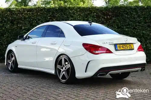 Mercedes-Benz CLA Coupé 250 2015