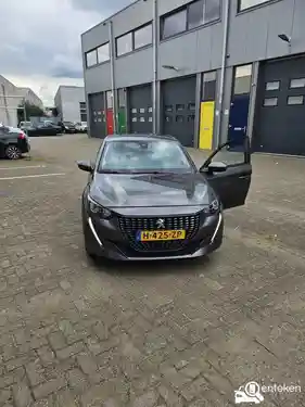 Peugeot 208 1.2 PureTech 100 2021