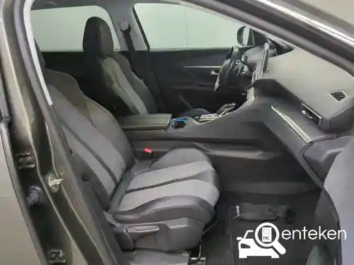 Peugeot 5008 1.2 PureTech 130 2020