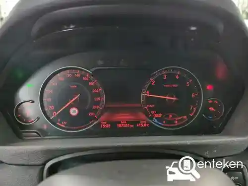 BMW 318i Touring 2020