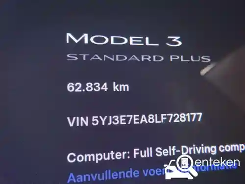 Tesla Model 3 Standard Range Plus 2020